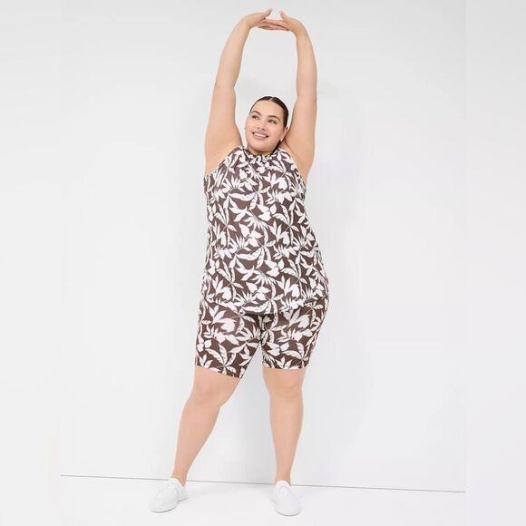 Lane Bryant- LIVI High-Rise Recycled LIVI Soft Bike Short - Picture 3 of 6